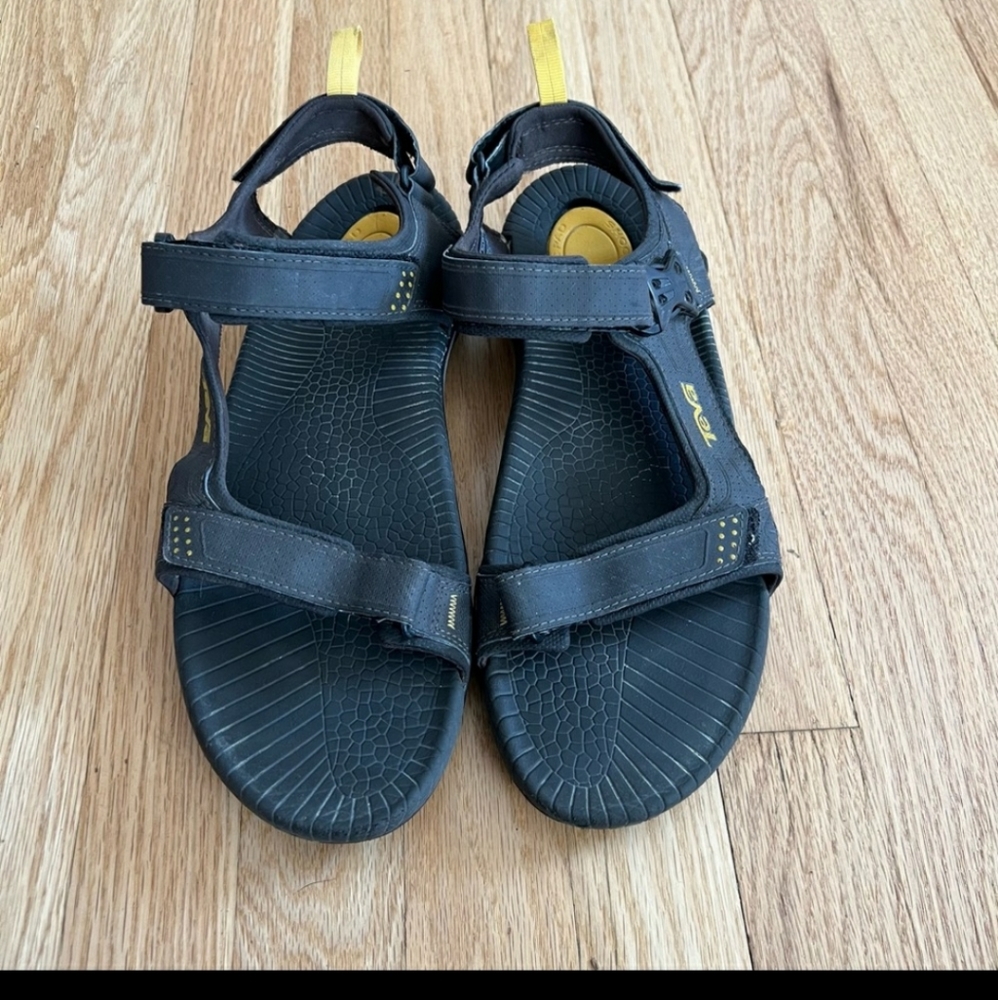 Teva Toachi Water Hiking Sandals Men’s Size 11
